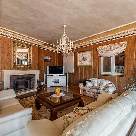 Waou Deluxe Cottage Titulcia Exteriör bild