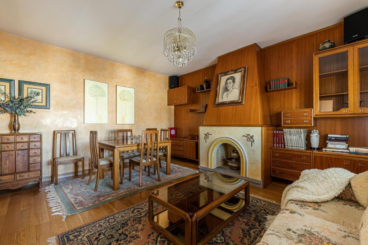 Waou Deluxe Cottage Titulcia Exteriör bild