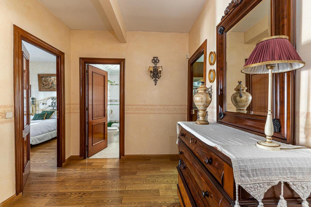 Waou Deluxe Cottage Titulcia Exteriör bild